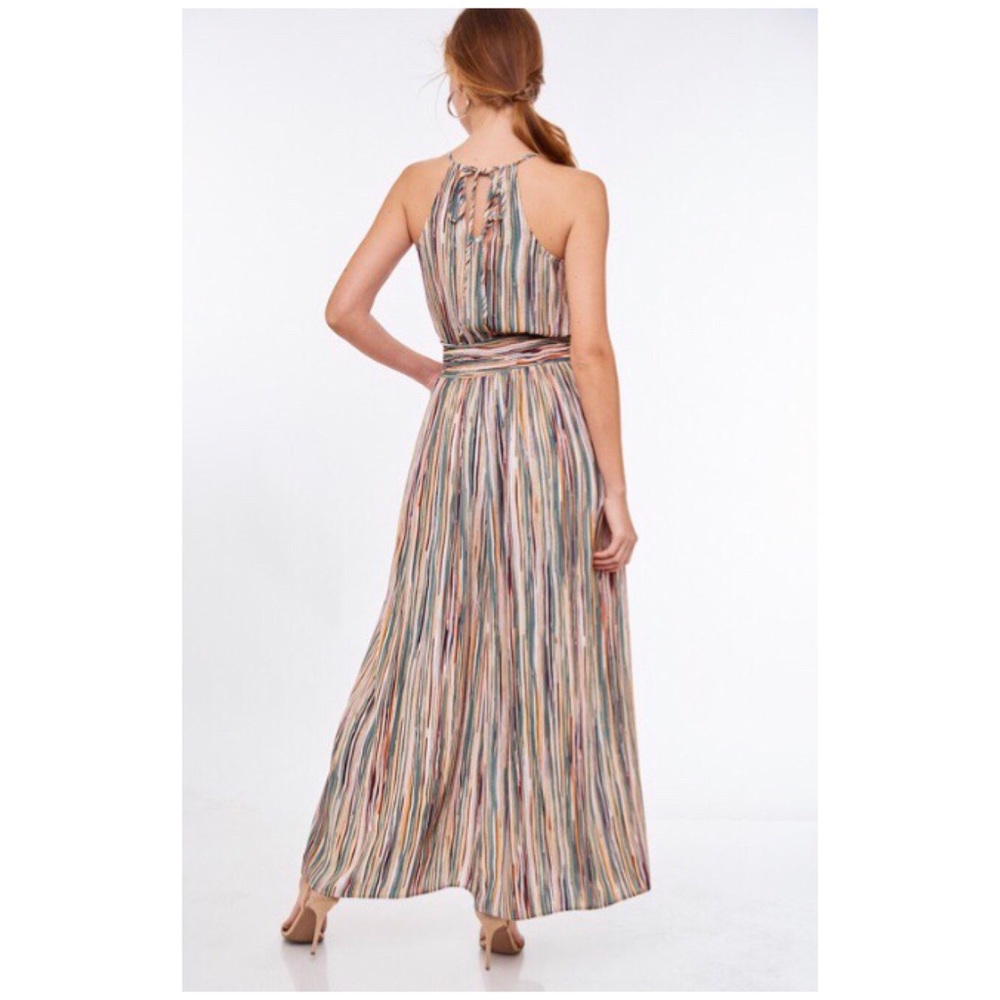 Green Multi Color Keyhole Halter Maxi Dress - Picture 3 of 4